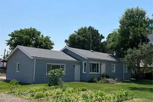 490 Oak St, Burlington, CO 80807 - Photo 2