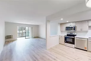 13661 E Marina Dr, Aurora, CO 80014 - Photo 10
