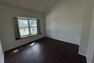 19727 E Oxford Dr, Aurora, CO 80013 - Photo 14