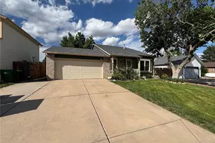 19727 E Oxford Dr, Aurora, CO 80013 - Photo 1