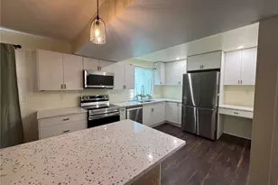 19727 E Oxford Dr, Aurora, CO 80013 - Photo 4