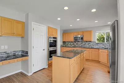 18129 E Caley Circle, Aurora, CO 80016 - Photo 12