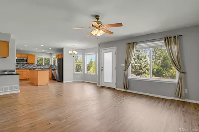 18129 E Caley Circle, Aurora, CO 80016 - Photo 14