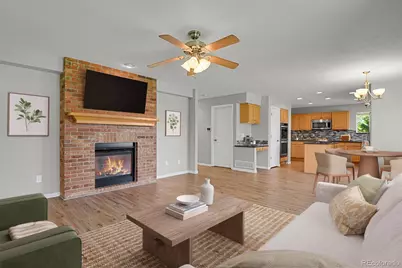 18129 E Caley Circle, Aurora, CO 80016 - Photo 10
