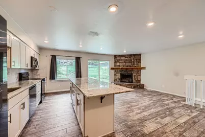 679 S Pearl Street, Elizabeth, CO 80107 - Photo 2