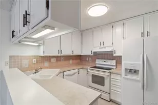 3470 S Poplar St, Denver, CO 80224 - Photo 12