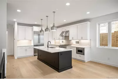 290 Monroe Street, Denver, CO 80206 - Photo 2