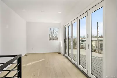 290 Monroe Street, Denver, CO 80206 - Photo 10
