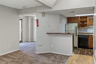 17074 E Tennessee Dr, Aurora, CO 80017 - Photo 2