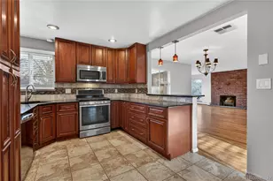 2105 S Adams St, Denver, CO 80210 - Photo 10