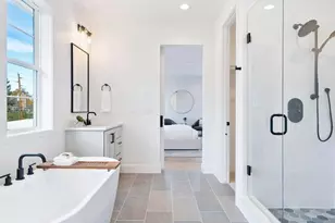 2255 S Monroe St, Denver, CO 80210 - Photo 32