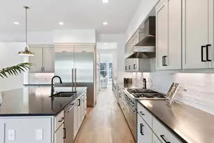 2255 S Monroe St, Denver, CO 80210 - Photo 8