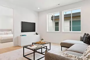 2255 S Monroe St, Denver, CO 80210 - Photo 26