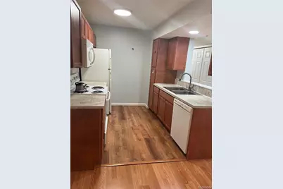 1075 S Elkhart Way #302, Aurora, CO 80012 - Photo 2