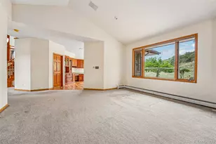 6915 Rabbit Mountain Rd, Longmont, CO 80503 - Photo 14