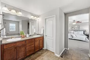 26009 E Frost Cir, Aurora, CO 80016 - Photo 20