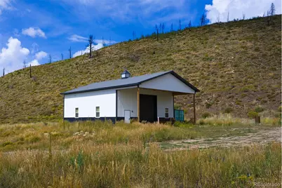 569 Gcr 408, Granby, CO 80446 - Photo 38