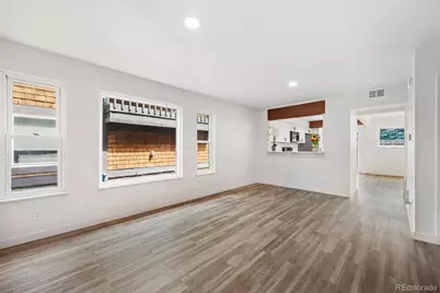 1347 S Crystal Way, Aurora, CO 80012 - Photo 2