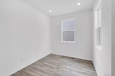 5479 N Elk Street, Aurora, CO 80019 - Photo 6