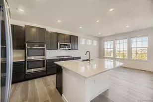 24515 E Kettle Ct, Aurora, CO 80016 - Photo 4