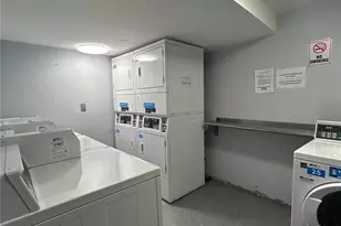 1306 S Parker Rd, Denver, CO 80231 - Photo 12