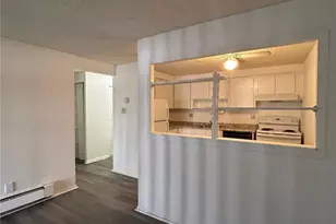 1306 S Parker Rd, Denver, CO 80231 - Photo 4