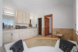 56600 E 30th Ave, Strasburg, CO 80136 - Photo 22