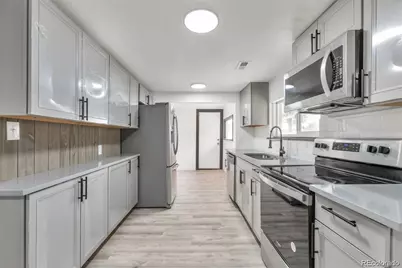 1542 Yosemite Street, Denver, CO 80220 - Photo 6