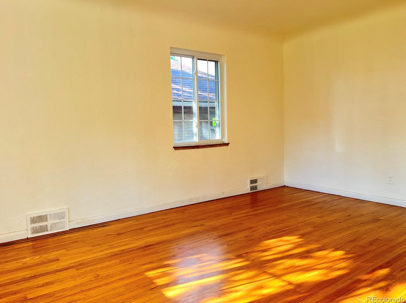 522 Alcott St, Denver CO  80204-4806 exterior