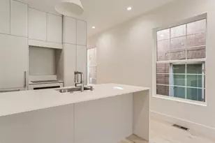 11 Pennsylvania St, Denver, CO 80203 - Photo 8