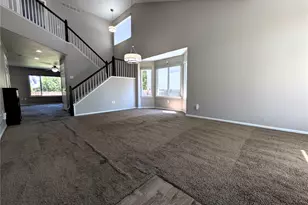 19613 E 39th Ave, Denver, CO 80249 - Photo 2