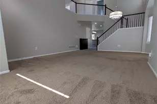 19613 E 39th Ave, Denver, CO 80249 - Photo 4