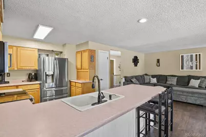 9749 W Fairview Avenue, Littleton, CO 80127 - Photo 6