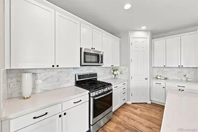 26713 E Indore Avenue, Aurora, CO 80016 - Photo 10