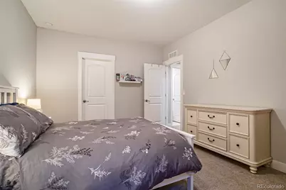 9962 E 60th Avenue, Denver, CO 80238 - Photo 32