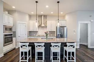 9962 E 60th Ave, Denver, CO 80238 - Photo 12