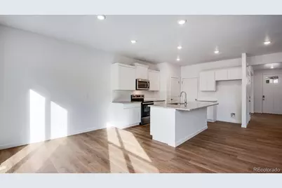 1031 Alpine Street, Lochbuie, CO 80603 - Photo 16
