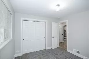 3080 Dahlia St, Denver, CO 80207 - Photo 16