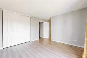 5770 E Warren Ave, Denver, CO 80222 - Photo 16