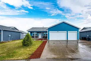 565 S 3rd Ave, Deer Trail, CO 80105 - Photo 2