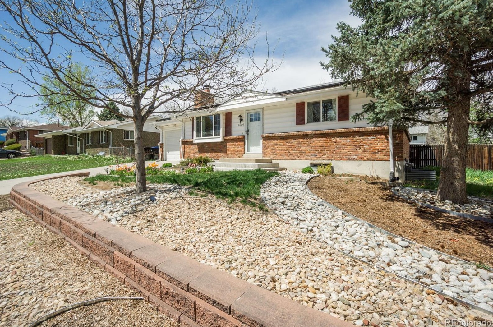 6739 W 70th Ave, Arvada, CO 80003
