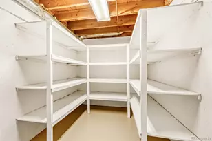 4927 S Eagle Cir, Aurora, CO 80015 - Photo 32