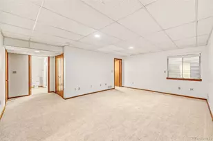 4927 S Eagle Cir, Aurora, CO 80015 - Photo 16