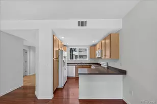 2122 S Fulton Cir, Aurora, CO 80247 - Photo 10