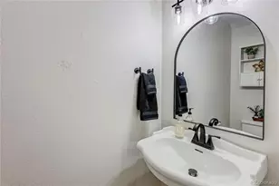 582 S Xenon Ct, Lakewood, CO 80228 - Photo 8