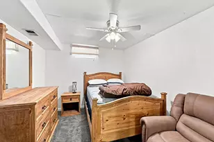 1385 S Shoshone St, Denver, CO 80223 - Photo 12