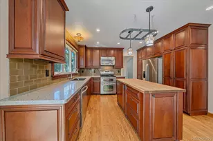 21064 E Crestline Cir, Centennial, CO 80015 - Photo 12