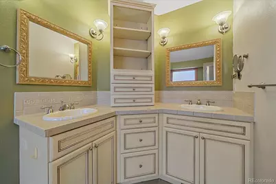 21064 E Crestline Circle, Centennial, CO 80015 - Photo 26