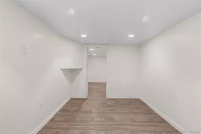 564 S Stuart Street, Denver, CO 80219 - Photo 10