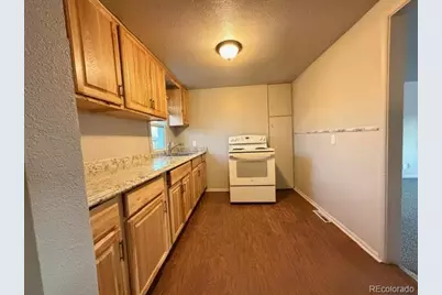 7075 Garden Lane, Commerce City, CO 80022 - Photo 10